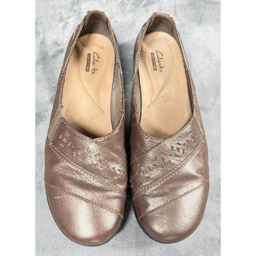 Clarks Collection Womens 8 Bronze Leather Slip On Shoes Cutout Comfort
